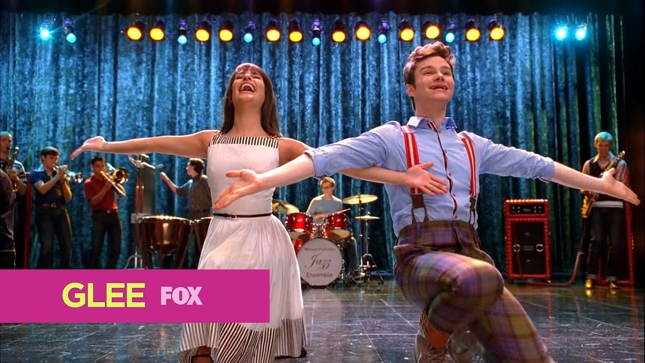 Glee ding dong! the witch is dead full performance (Hd)