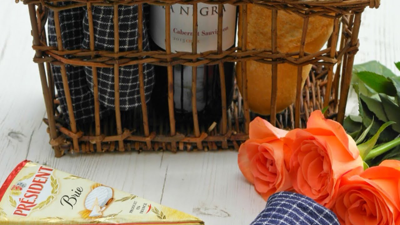 Upcycle Fabric Napkins Into Cutlery Rolls - DIY Home - Guidecentral