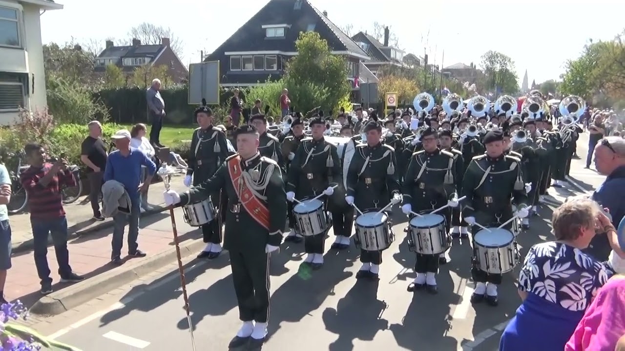 DVS Katwijk tijdens Bloemencorso Bollenstreek 2025