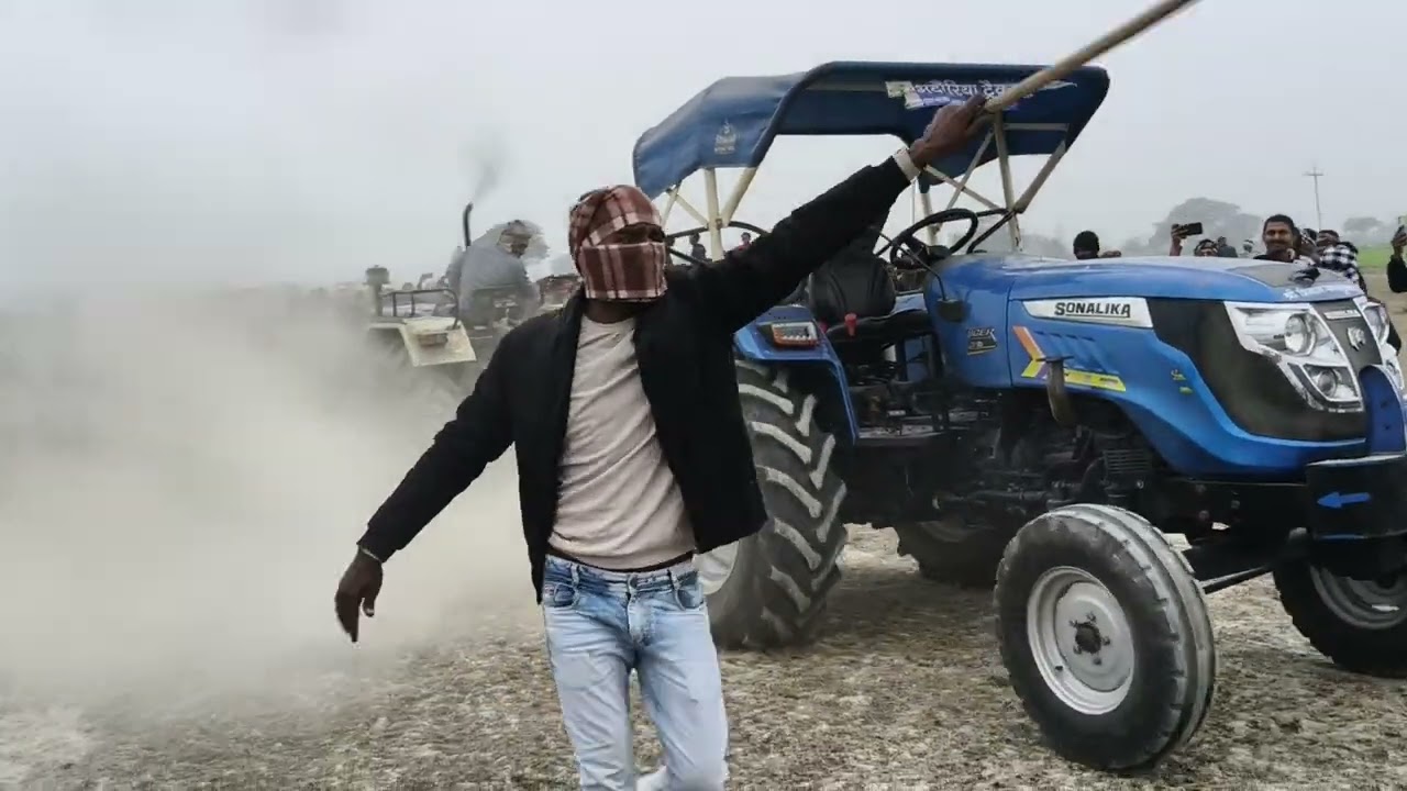 सोनालिका वीएस स्वराज 🔥🥷