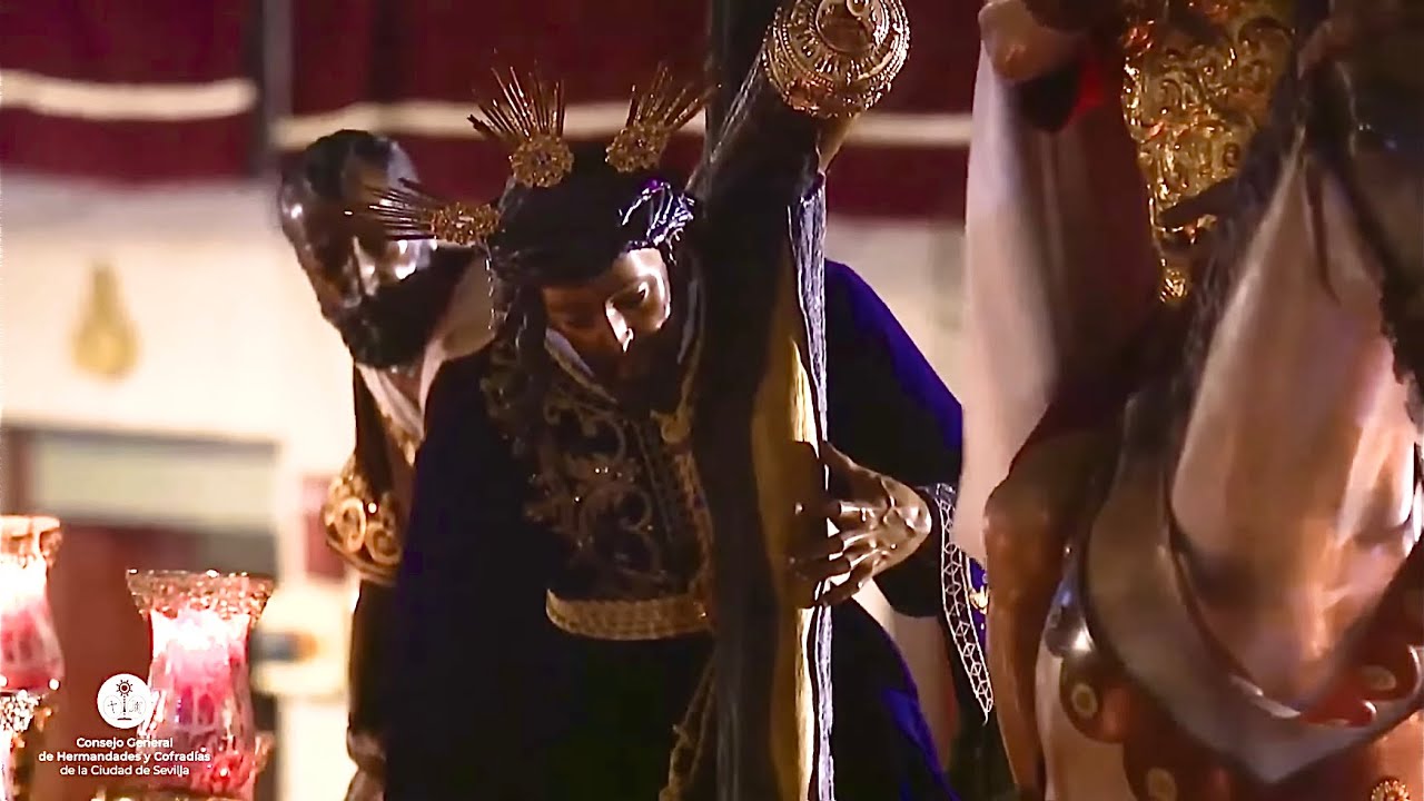 Cristo de las Tres Ca&iacute;das (Esperanza de Triana) en Campana | Sevilla 2026 #semanasanta 