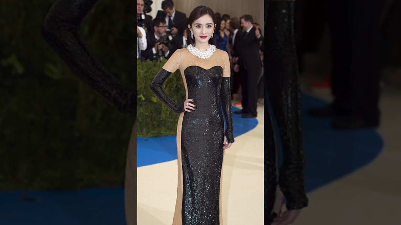 Korean or Chinese Celebs!Who owns Red Carpet? 