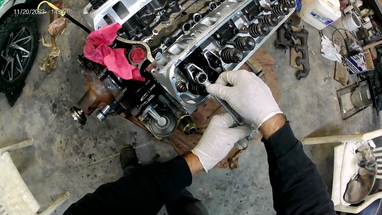 302 Ford adjustable rocker arm installation and adjustment!