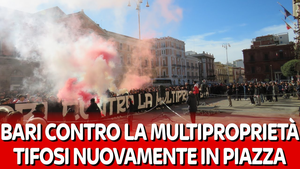 LIBERATECI! BARI CONTRO LA MULTIPRORPIETÀ ◾CURVA NORD BARI ANCORA IN PIAZZA CONTRO I DE LAURENTIIS