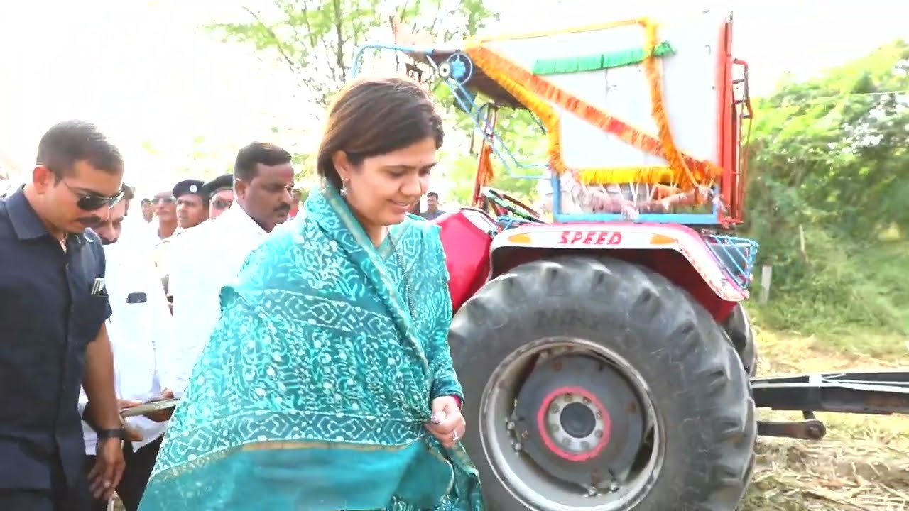 #beed #loksabha #umedwar yet aahet ...#pankajamundhe