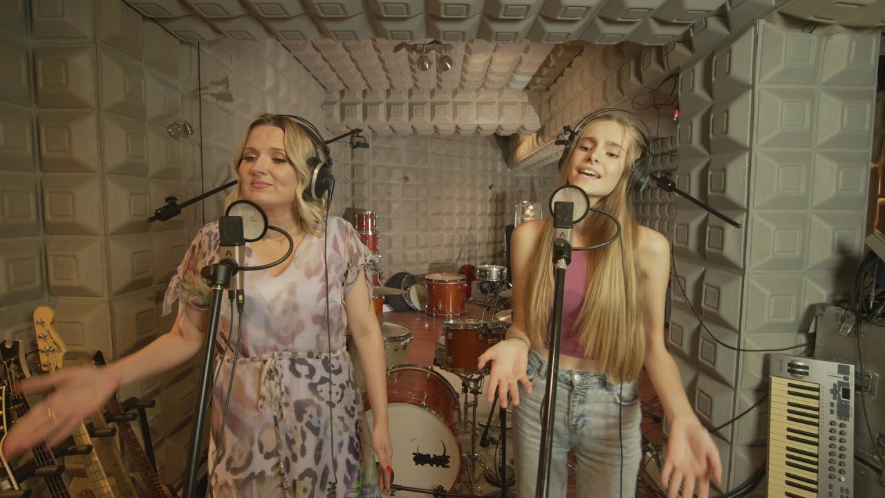 Duet #talentobranie: Gosia Andrzejewicz, Ola Kędra - Lustro
