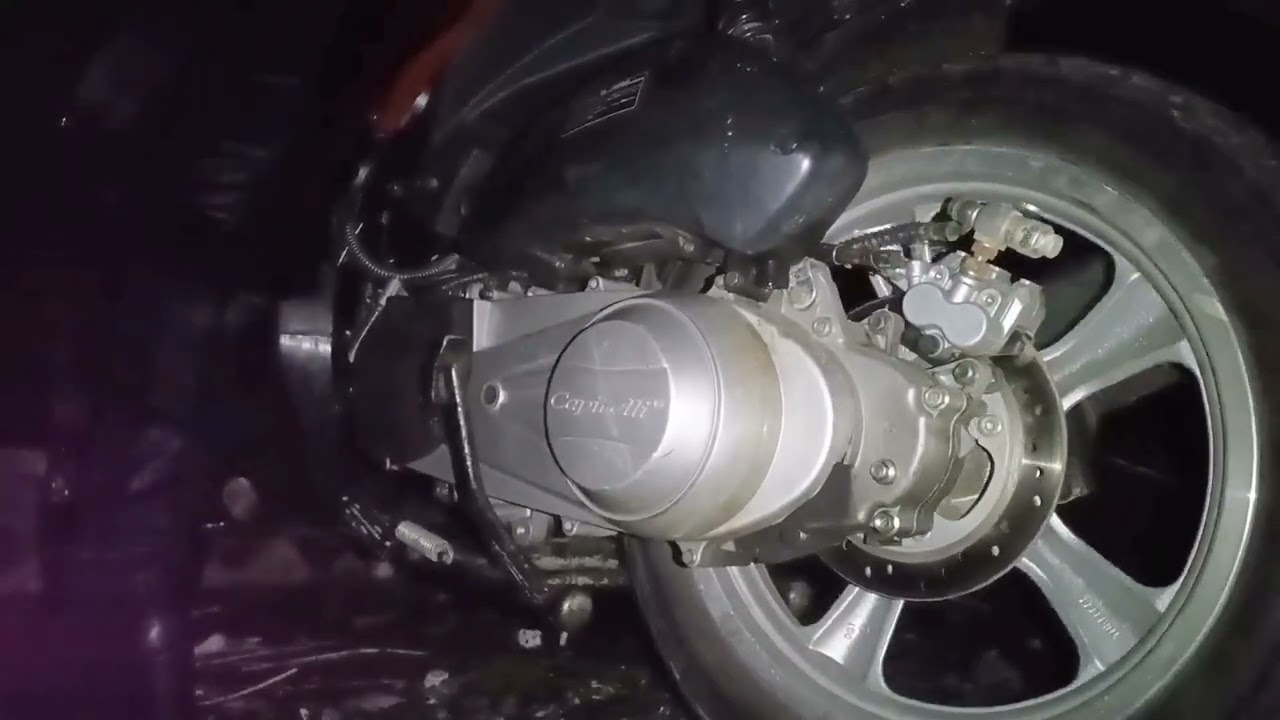 My longest scooter revving in high heels 🥰💪