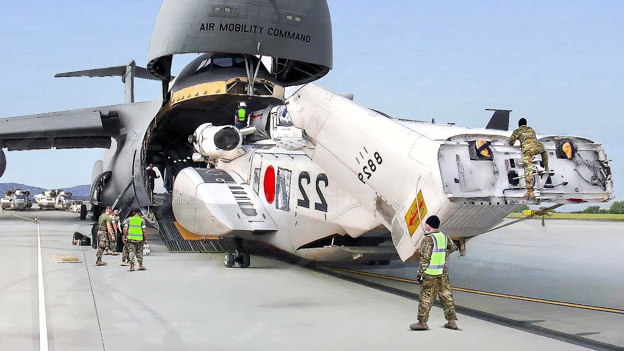 US Loading Japan’s Brand New CH-53 Helicopters Into Massive C-5 for Air Delivery
