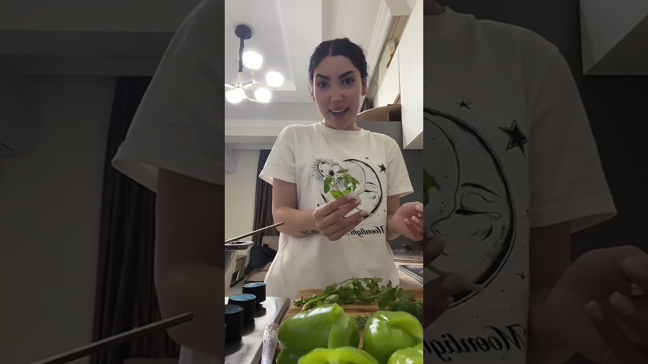 Aylin Sakoya Ləzzətli Üç Bacı Dolması Bişirir🍲