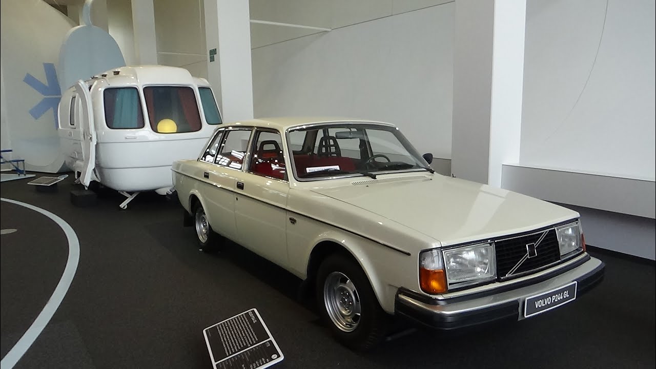 1978 Volvo P244 GL - Schäfer Suleica Rally 70 - Exterior and Interior - Hymer Museum Bad Waldsee