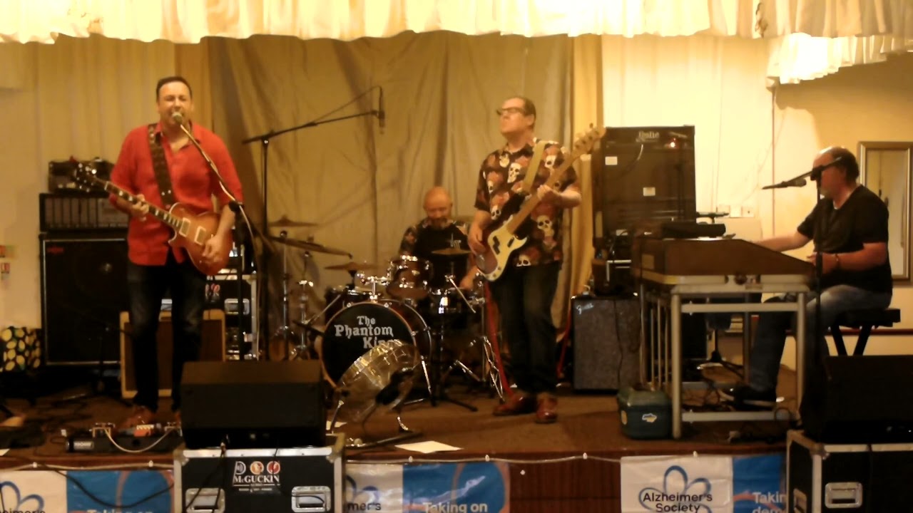 46  REDFISH  BLUES  BAND  /  WATCH  OUT  /  OWN  SONG
