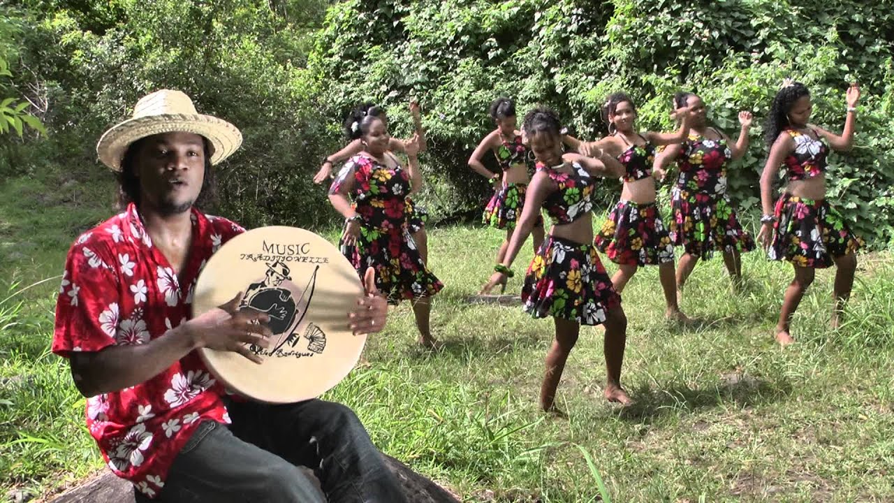 AUBIN . ROBERT SOULARD BY SUNSHINE974PROD