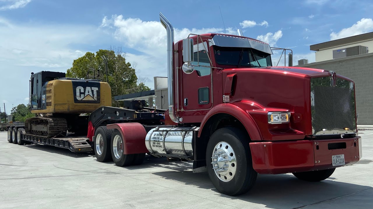 Полностью отреставрированный Kenworth снова на дороге, прямоточный Detroit Series 60