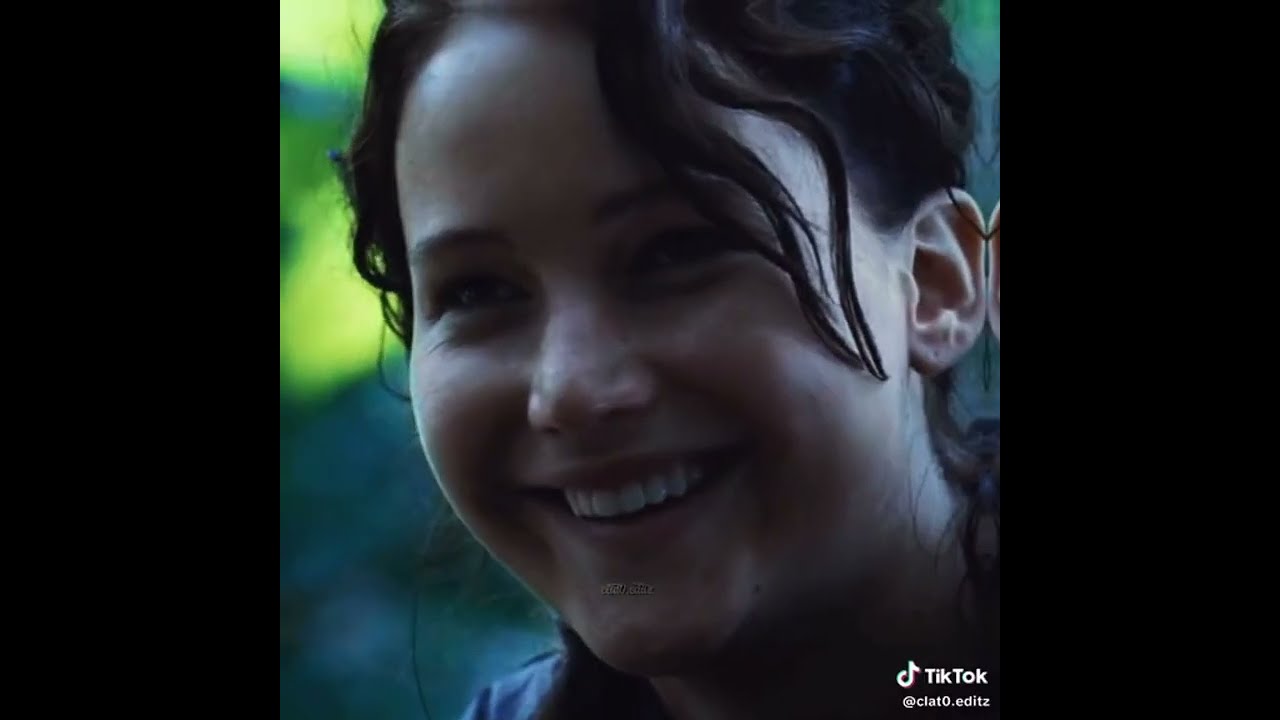 HUNGER GAMES TIK TOKS THAT MADE SNOW FALL ( pls read description)