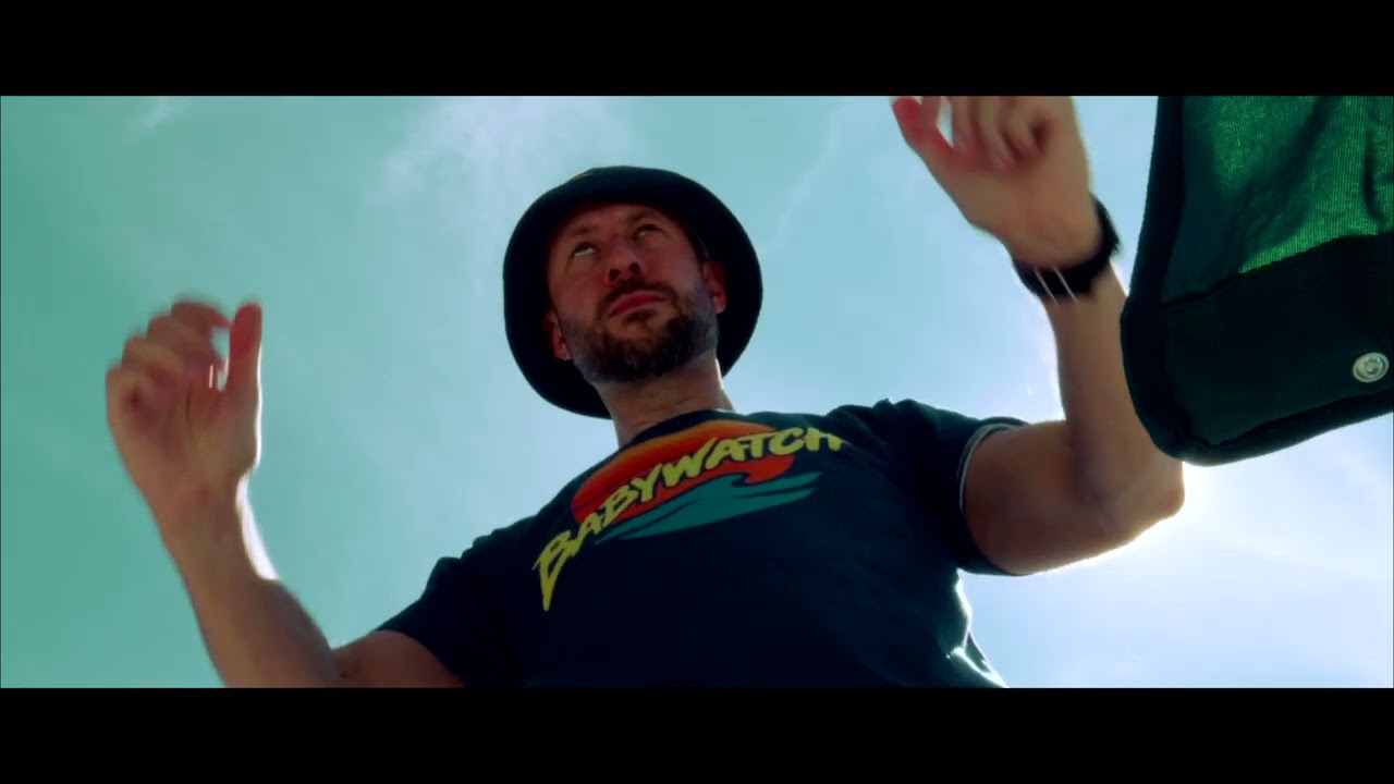 BABYWATCH &ndash; Dad Patrol at Lake Garda (Baywatch Parody)