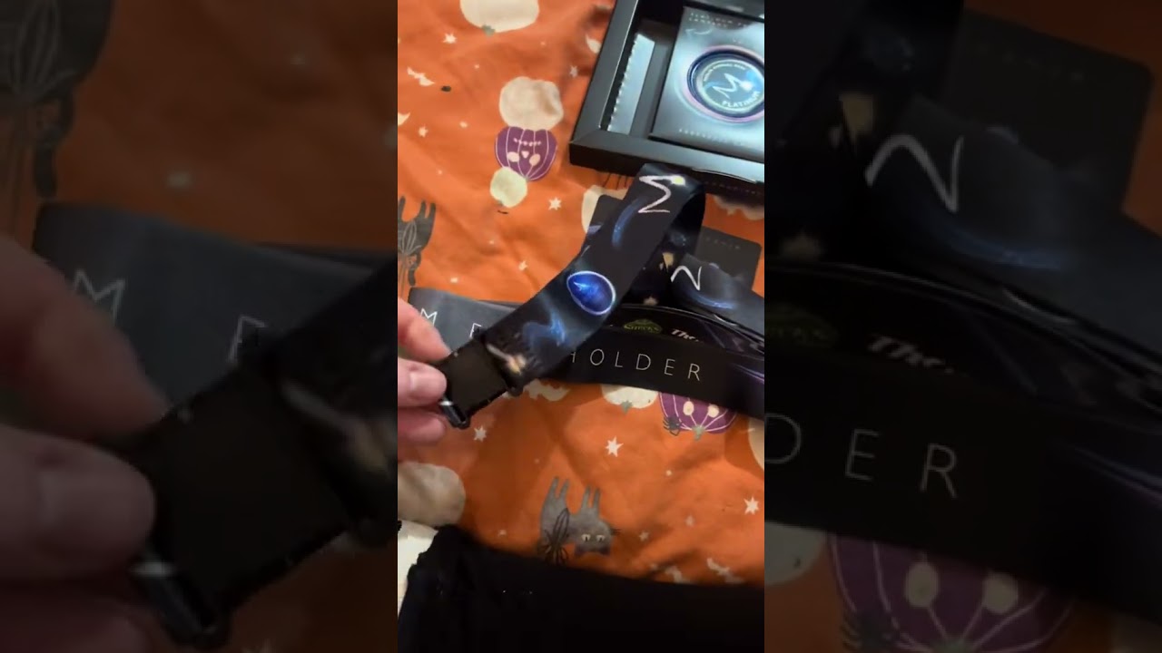 Unboxing platinum Merlin passes