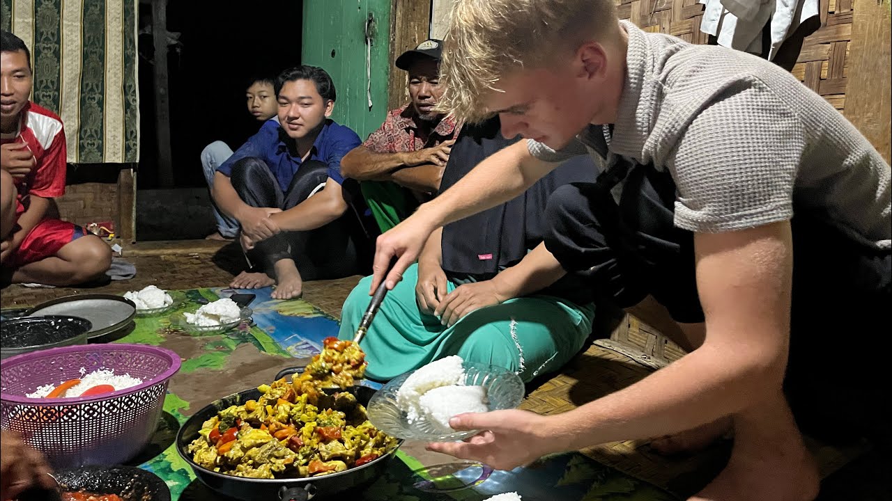 Memasak Makan Malam untuk Keluarga di Kampung!