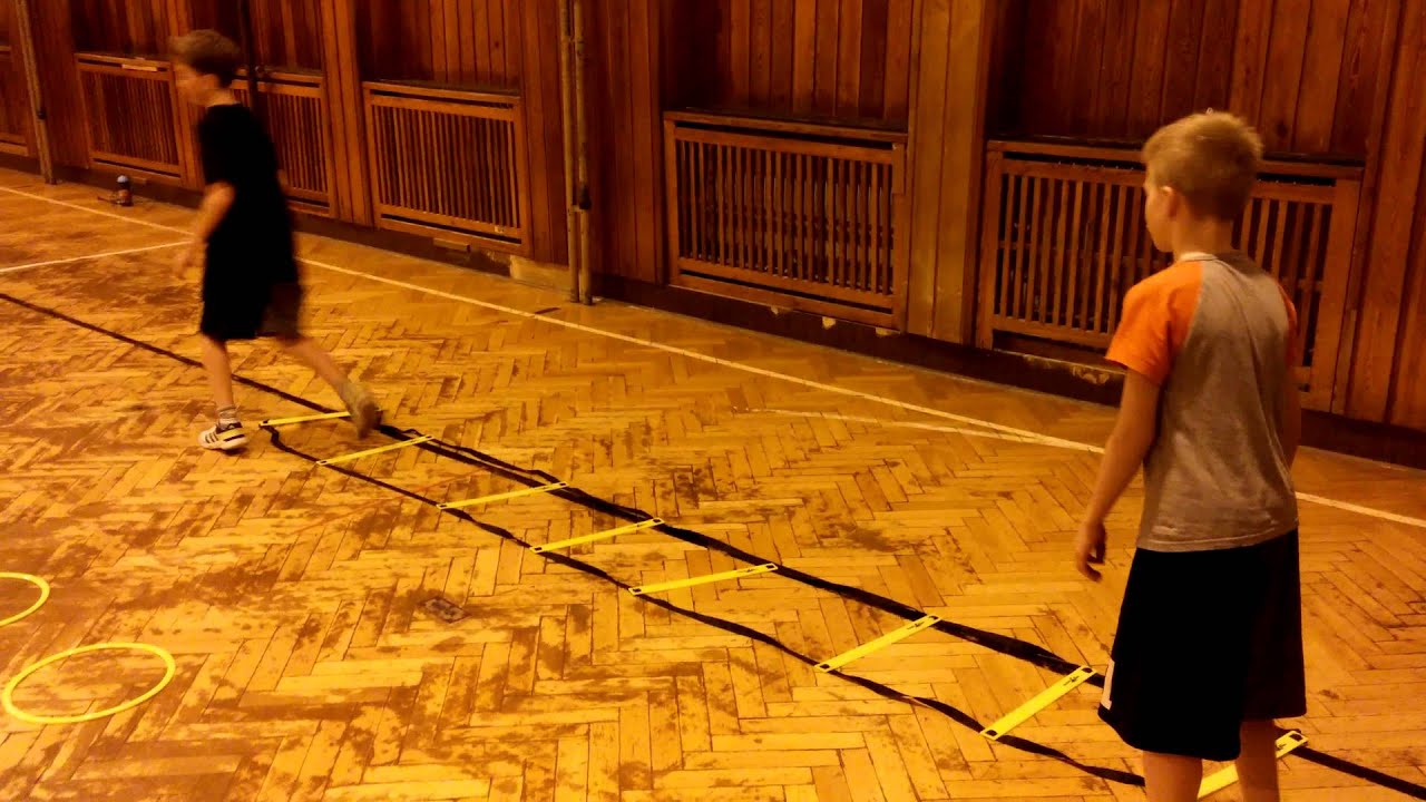 Tr&eacute;nink mlad&scaron;&iacute;ch ž&aacute;ků - koordinace a obratnost