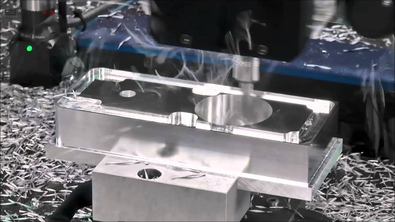 CNC formaats 1. epizode - DATRON M8Cube