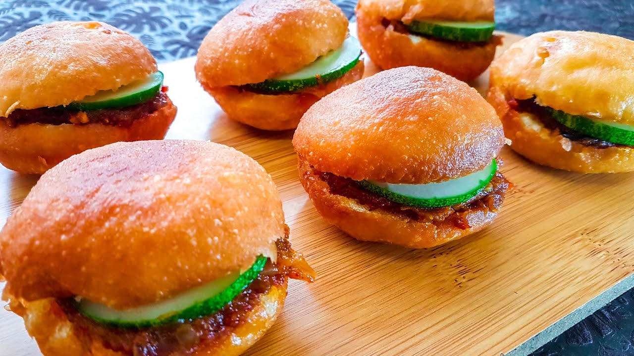 Resepi Pau Sambal / Burger Malaysia | Gebu di Dalam & Garing di Luar | First Time Buat Confirm Jadi