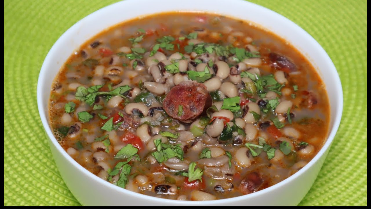 Sopa de Feijão Fradinho | Receita muito fácil: FICA PRONTA EM APENAS 10 MINUTOS!!! fácil e SABOROSA