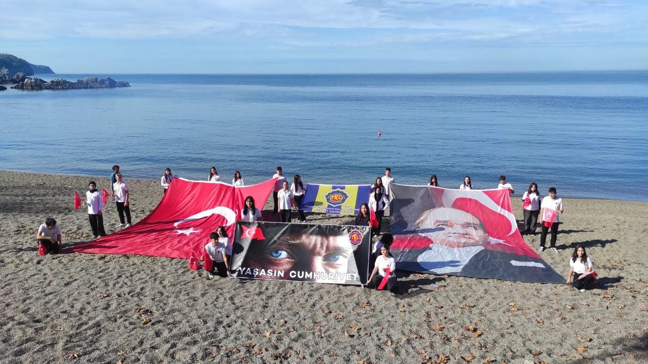 SUALTINDAN SU ÜSTÜNE CUMHURİYET COŞKUSU... Zonguldak 29 Ekim 2025 _4k