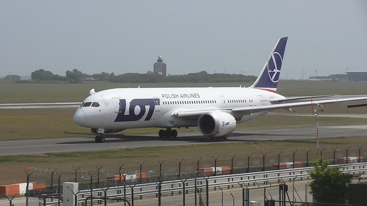 Cargodomb / Budapest Liszt Ferenc International Airport