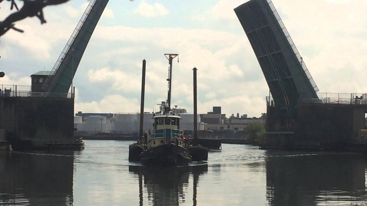 Drawbridge Action on Newtown Creek