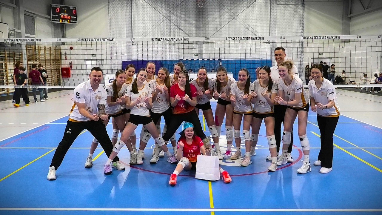 KS Gdyńska Akademia Siatkówki vs UKS SG Kożuchów (01.03.2026) 1/8 MP Młodziczek  - Gdynia