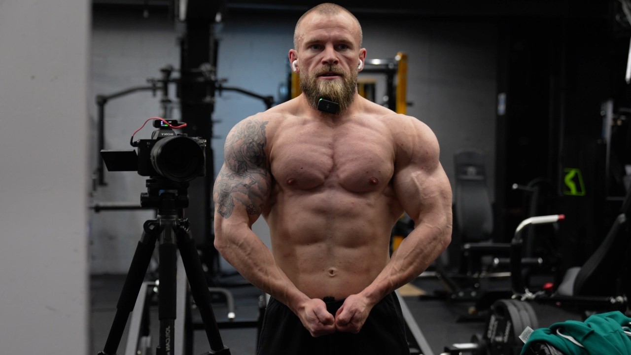 59 дней до родов - Большая грудь, боковые дельтовидные мышцы, трицепсы и кардио.