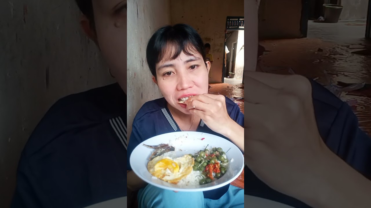 Makan Lauk Tumis Buah Lumay, Sambal Terasi dan ikan Asin