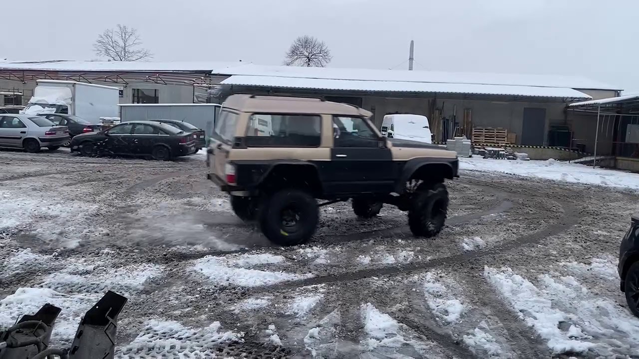 Nissan Patrol AMG 4x4   You say winter I say donuts :D   Y60 V8 POWER