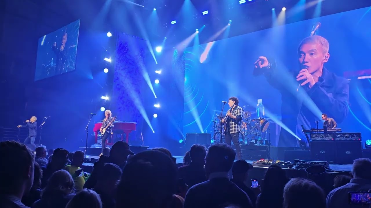 Journey - Separate Ways Live 2-28-2024 Tyson Events Center SIoux CIty IA