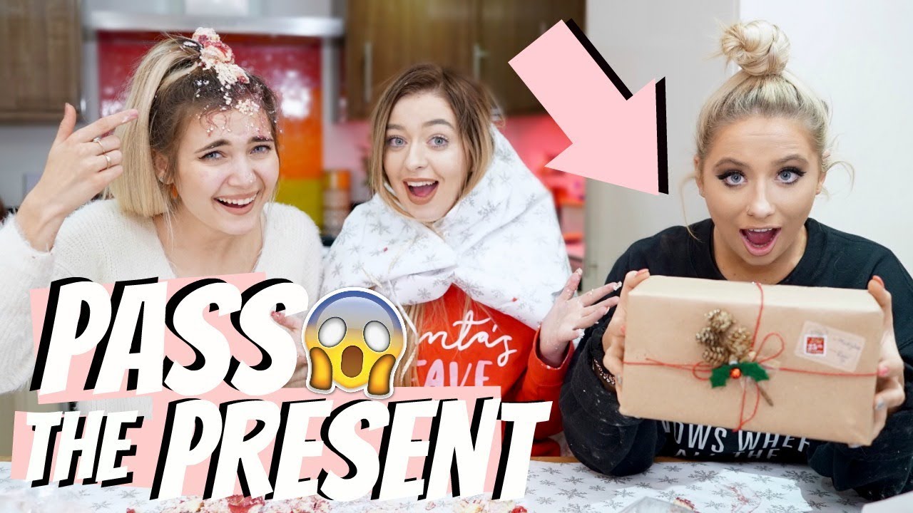 PASS THE PRESENT CHALLENGE!! *HILARIOUS* W/ SAFFRON BARKER AND ROXXSAURUS!