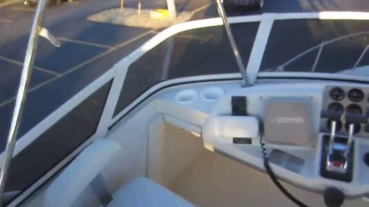 1999 Carver 326 Aft Cabin Motor Yacht   UB1726 070