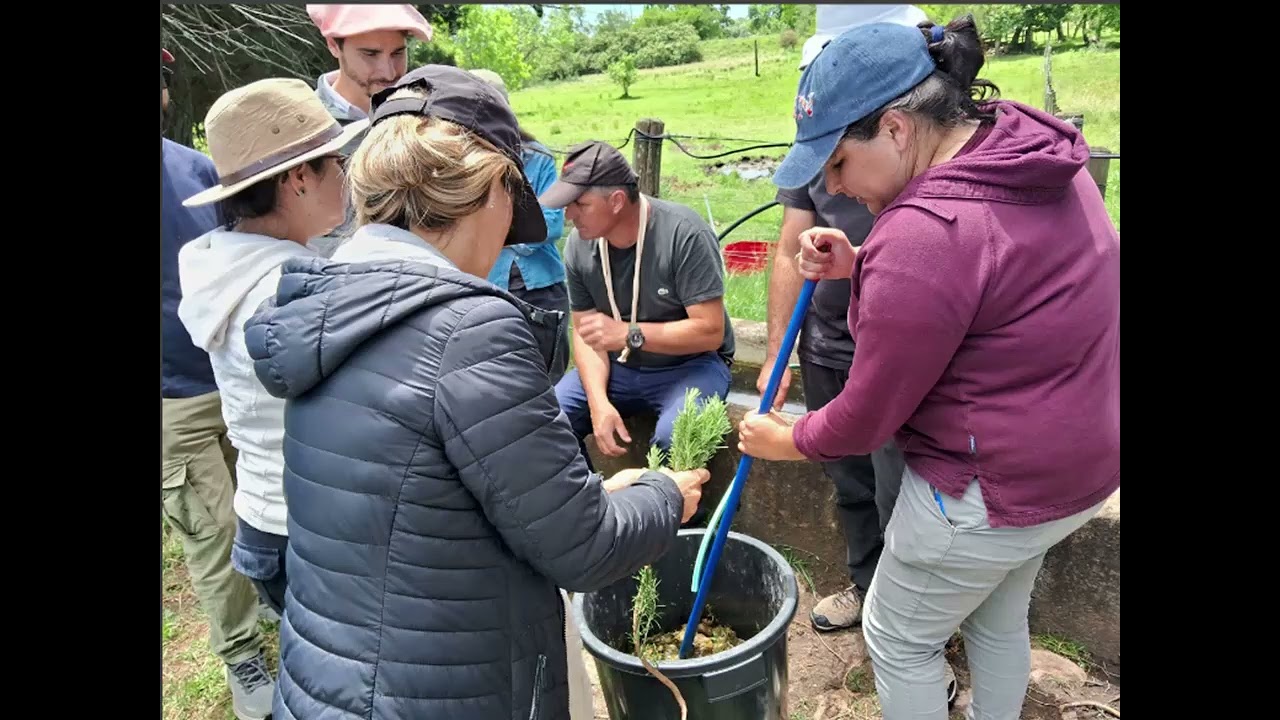 Aulas agroecológicas para docentes de escuelas agrarias CETP-UTU 2025