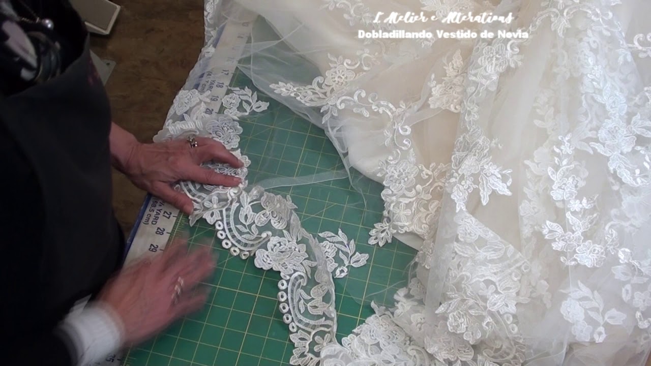 Dobladillando Vestido de Novia