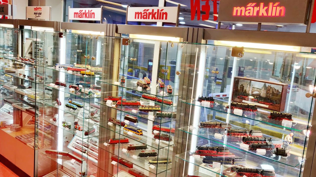 Amazing model train store in Europe‼️Märklin Roco Trix🤩 Train Diorama's🧐 Train model goldmine 👌🏻