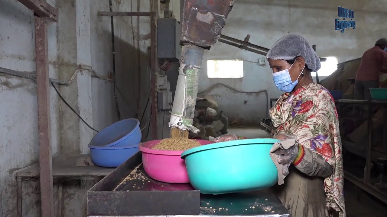 How Poha are Made From Rice | Poha Manufacturing Factory