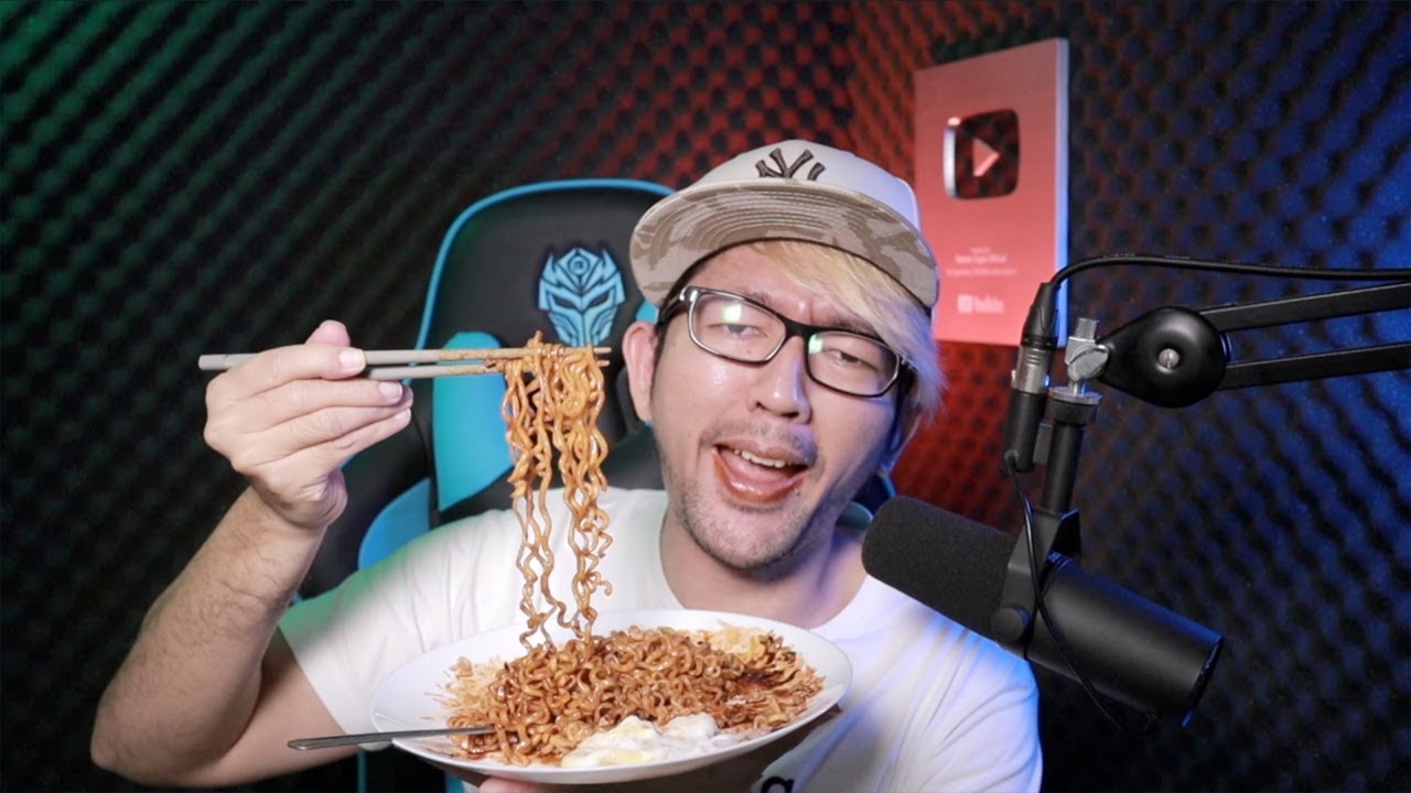 BANG CUPU MAKAN MIE SAMYANG!!