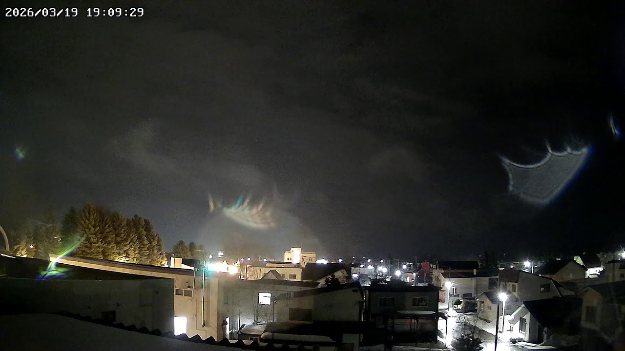 北海道上川郡美瑛町 大雪山連峰十勝岳ライブカメラ Hokkaido Kamikawa Biei Live Camera.world.cam