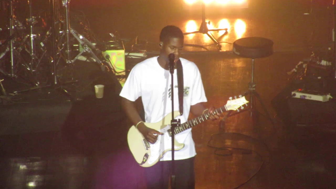 Best Part - Daniel Caesar live in Manila