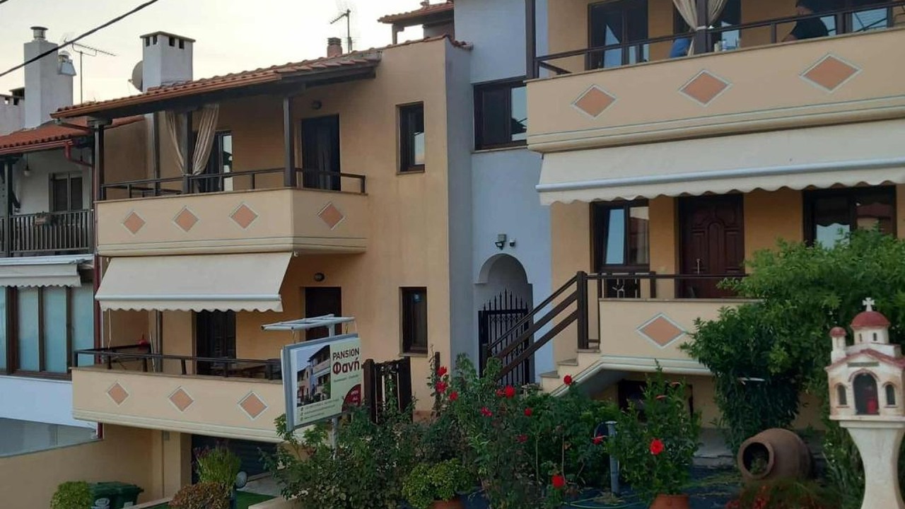 Pansion Fani | Chalkidiki, Greece | Hotel Review 🏨