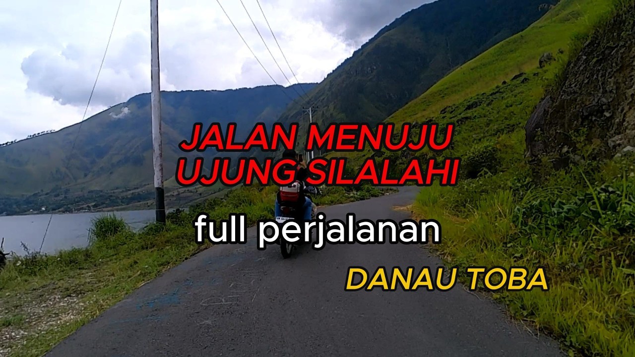 Jalan menuju Ujung Silalahi Danau Toba