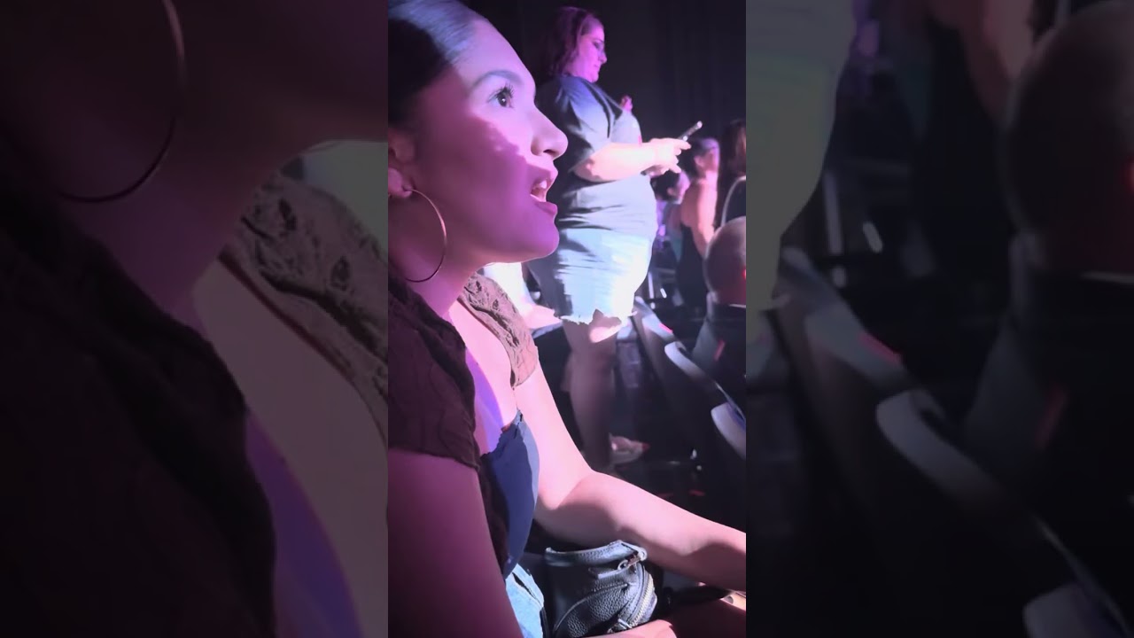 NKOTB CONCERT | FORCING MY TEENAGER TO GO |  SHE WAS NOT AMUSED
