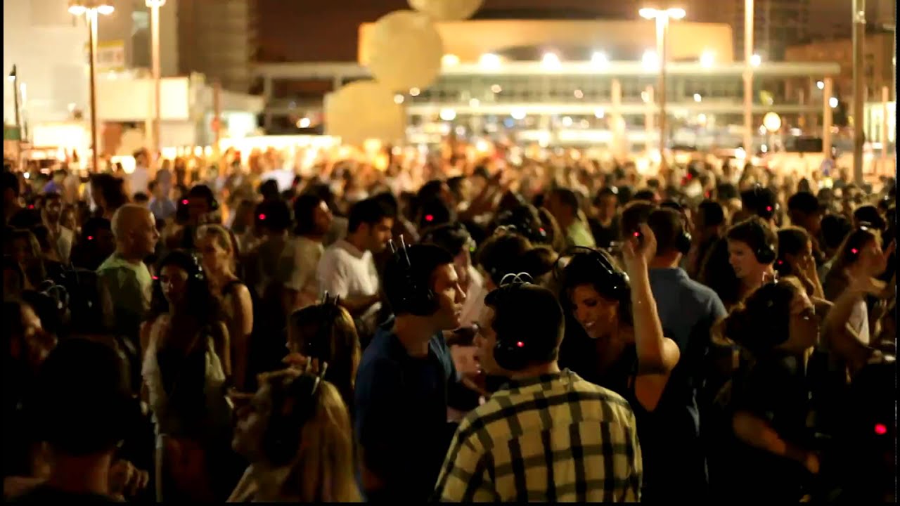 2010 Layla Lavan Tel-Aviv | WI:PARTY מסיבת אוזניות