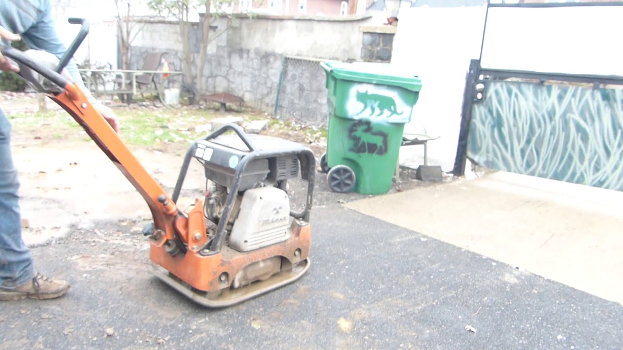 Plate Tamper Hydraulic controlled Multiquip Mikasa Model MVH-206GH bleeding