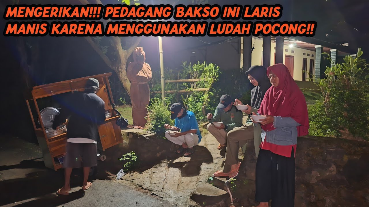 TERBONGKAR! PEDAGANG BAKSO INI GUNAKAN LUDAH POCONG UNTUK PENGLARIS DAGANGANNYA!