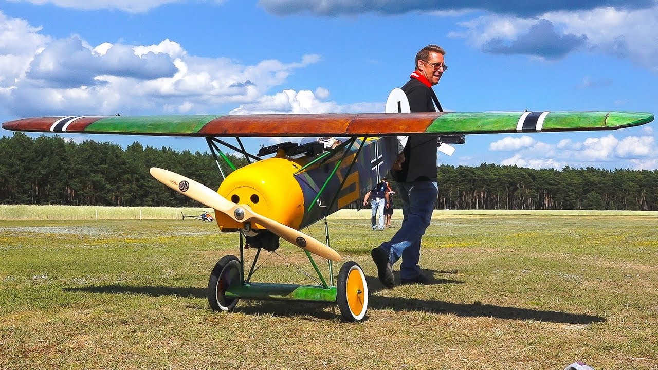 RC MODEL SCALE AIRPLANE FOKKER E5 D8 (E.V D.VIII) IN DETAIL AND FLIGHT DEMO!!