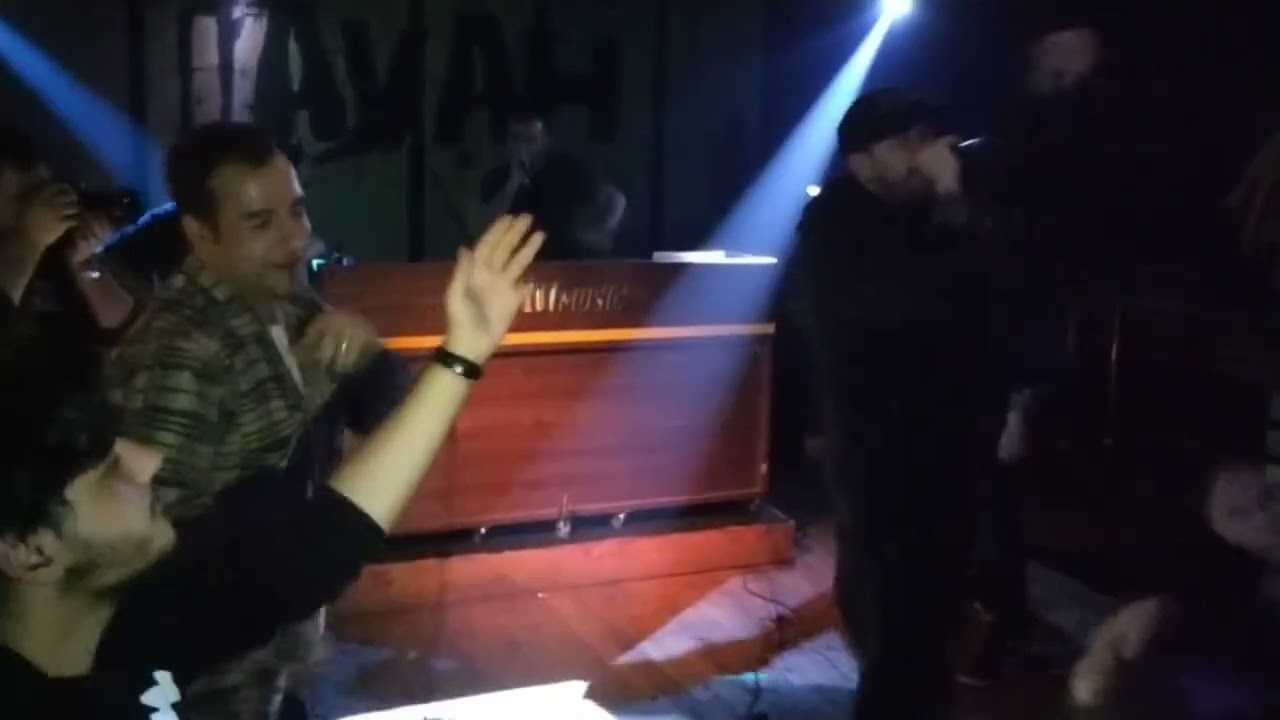 90BPM - Kapanış Cypher (Sorgu & Kayra & Da Poet & Savai & Farazi) (2019 Şubat Kadıköy Nayah Konseri)